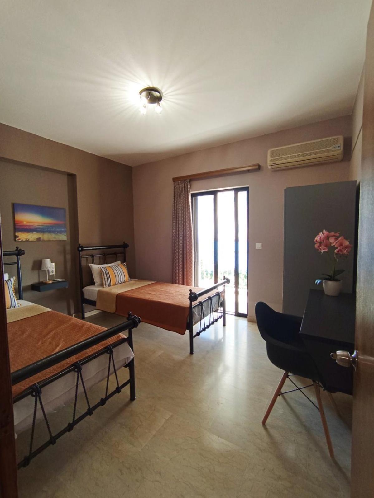 Horizon Blue Apartment Loutsa  Exterior photo
